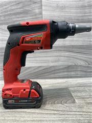 Milwaukee M18 FUEL 2866-20 Drywall Screw Gun With CP2.0 Battery